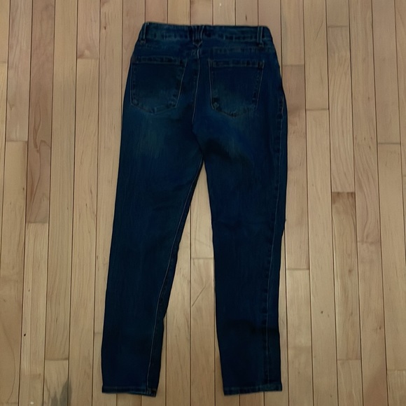 Curve appeal blue denim jeans size 4 women’s. - Picture 2 of 4